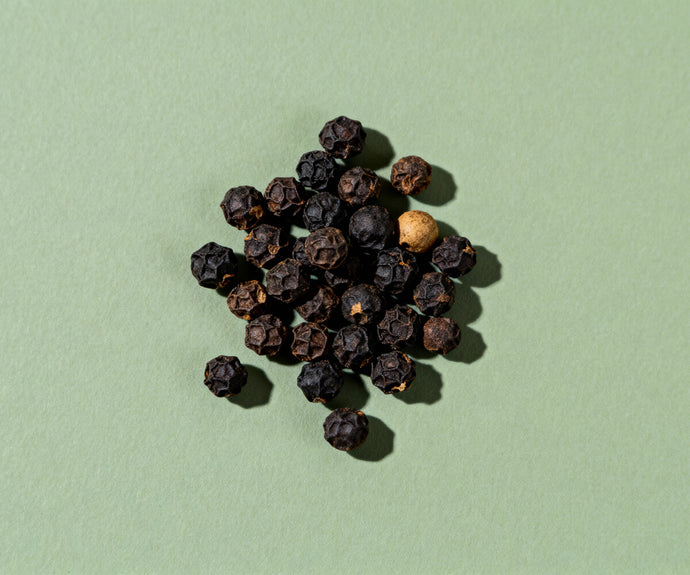 Piperin aus schwarzem Pfeffer